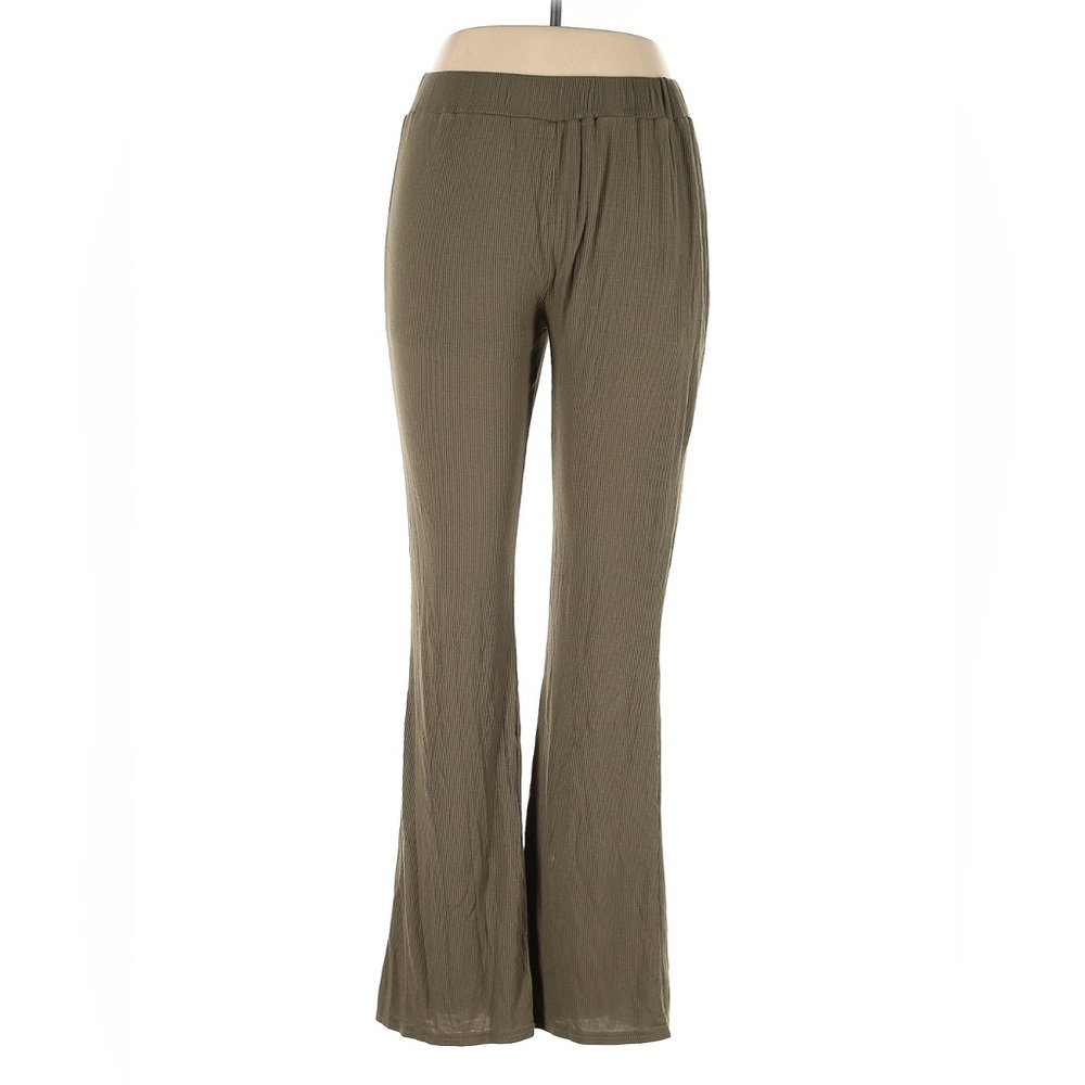 Kittenish Green Flare Pants with Boot Cut Design